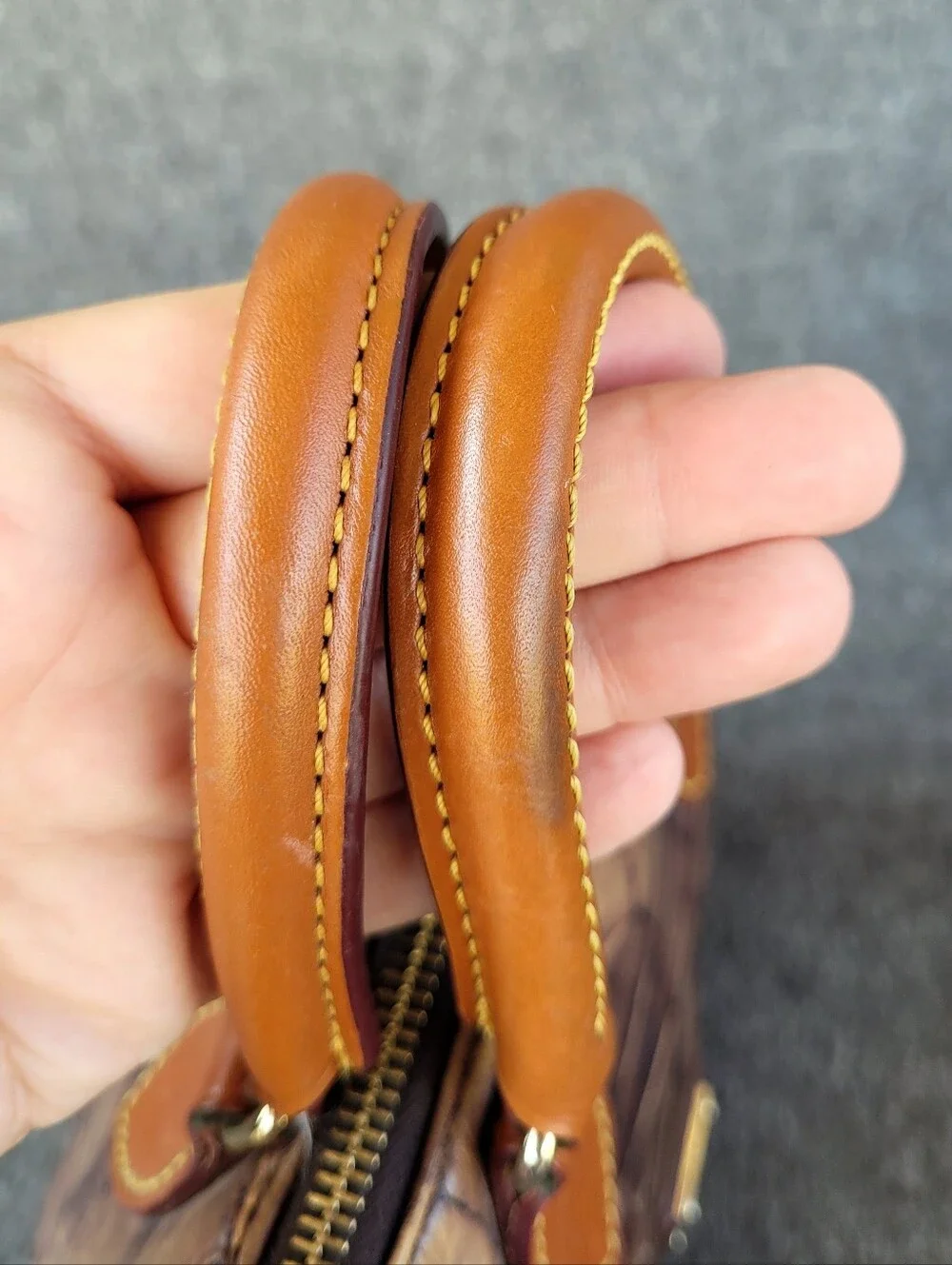 Y2K Dooney & Bourke Brown Croc Embossed Real Leather Satchel Handbag